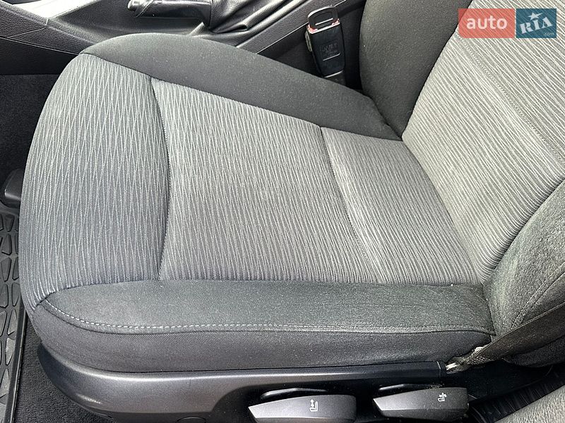 Внедорожник / Кроссовер BMW X1 2011 в Мукачево