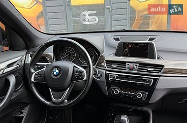 Внедорожник / Кроссовер BMW X1 2015 в Стрые