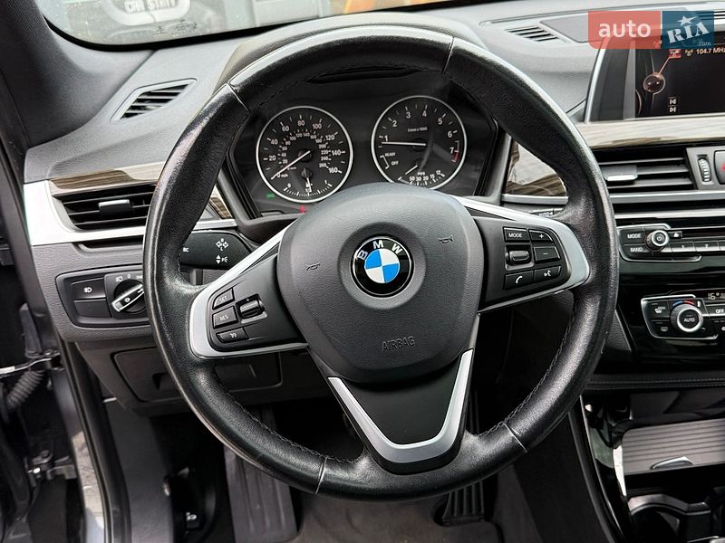 Внедорожник / Кроссовер BMW X1 2015 в Стрые