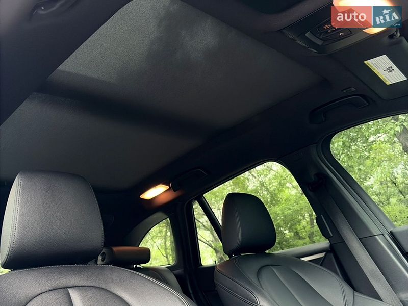 Внедорожник / Кроссовер BMW X1 2020 в Киеве