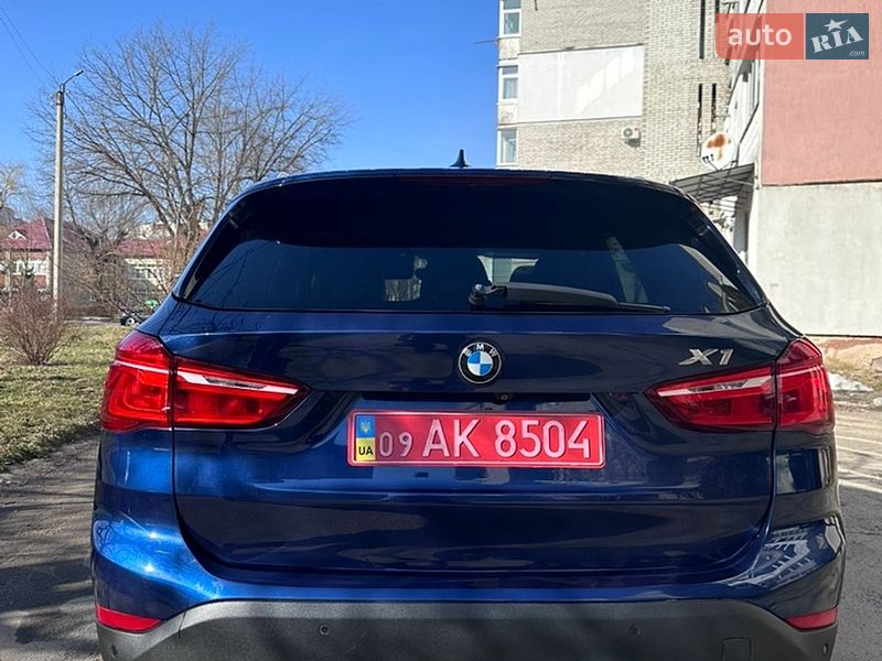 Внедорожник / Кроссовер BMW X1 2016 в Ивано-Франковске