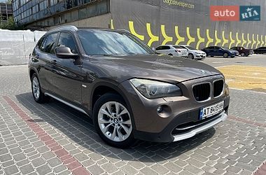 Внедорожник / Кроссовер BMW X1 2011 в Ивано-Франковске