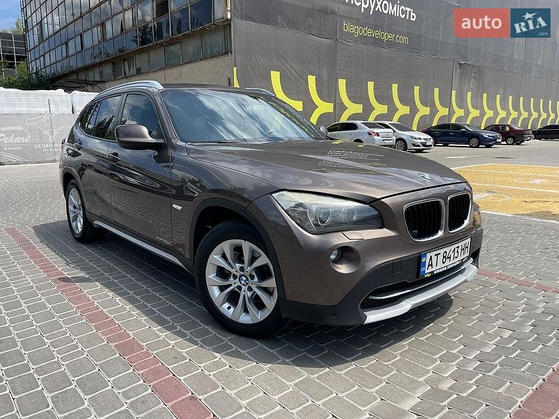 BMW X1 2011