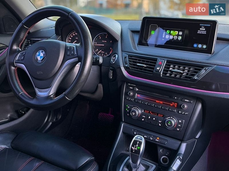 Внедорожник / Кроссовер BMW X1 2014 в Львове