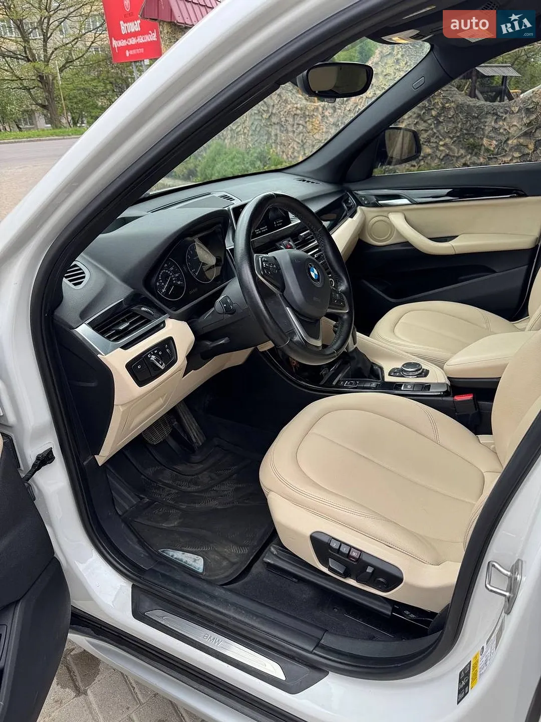 2015 BMW X1 - мініатюра 17