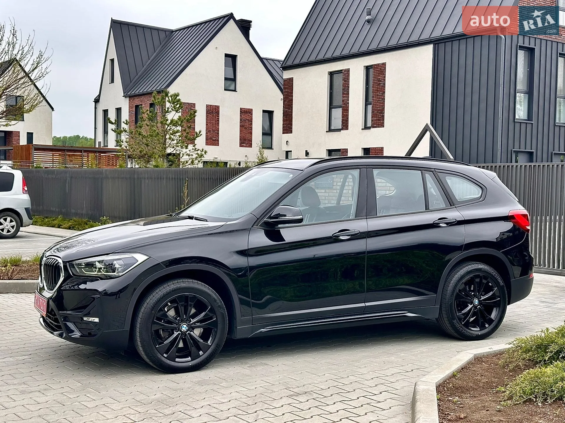 2021 BMW X1 - мініатюра 20