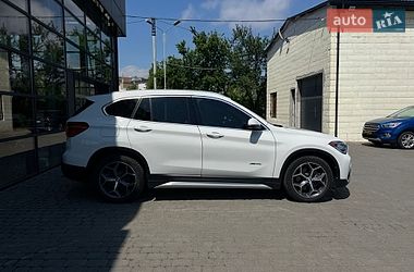 Позашляховик / Кросовер BMW X1 2016 в Івано-Франківську