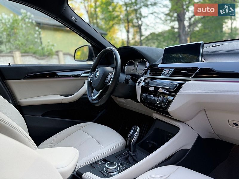 Внедорожник / Кроссовер BMW X1 2020 в Львове