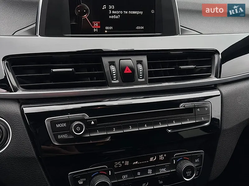 BMW X1 2016 VIN WBXHT3C38H5F70611 фото оголошення 12 з 62