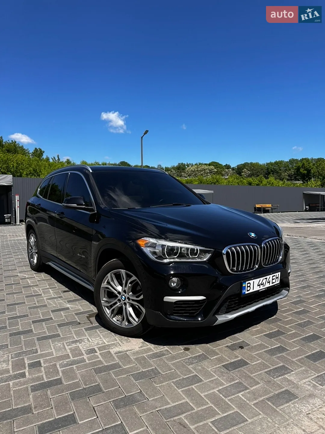 2017 BMW X1 - фото 1