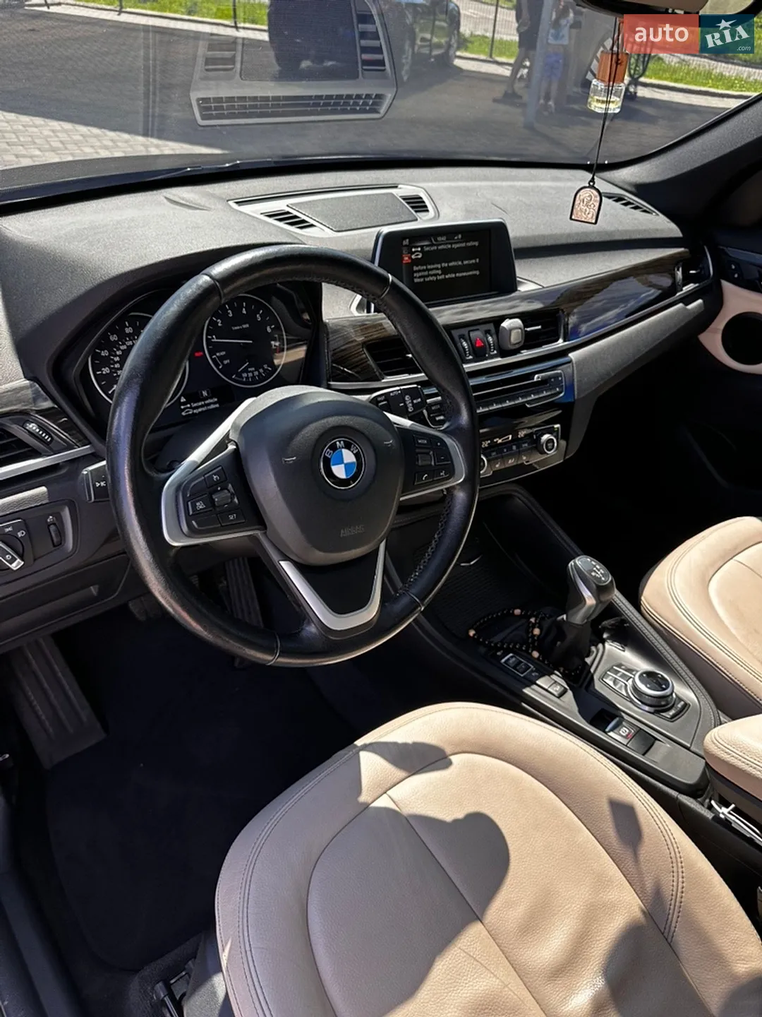 2017 BMW X1 - мініатюра 12