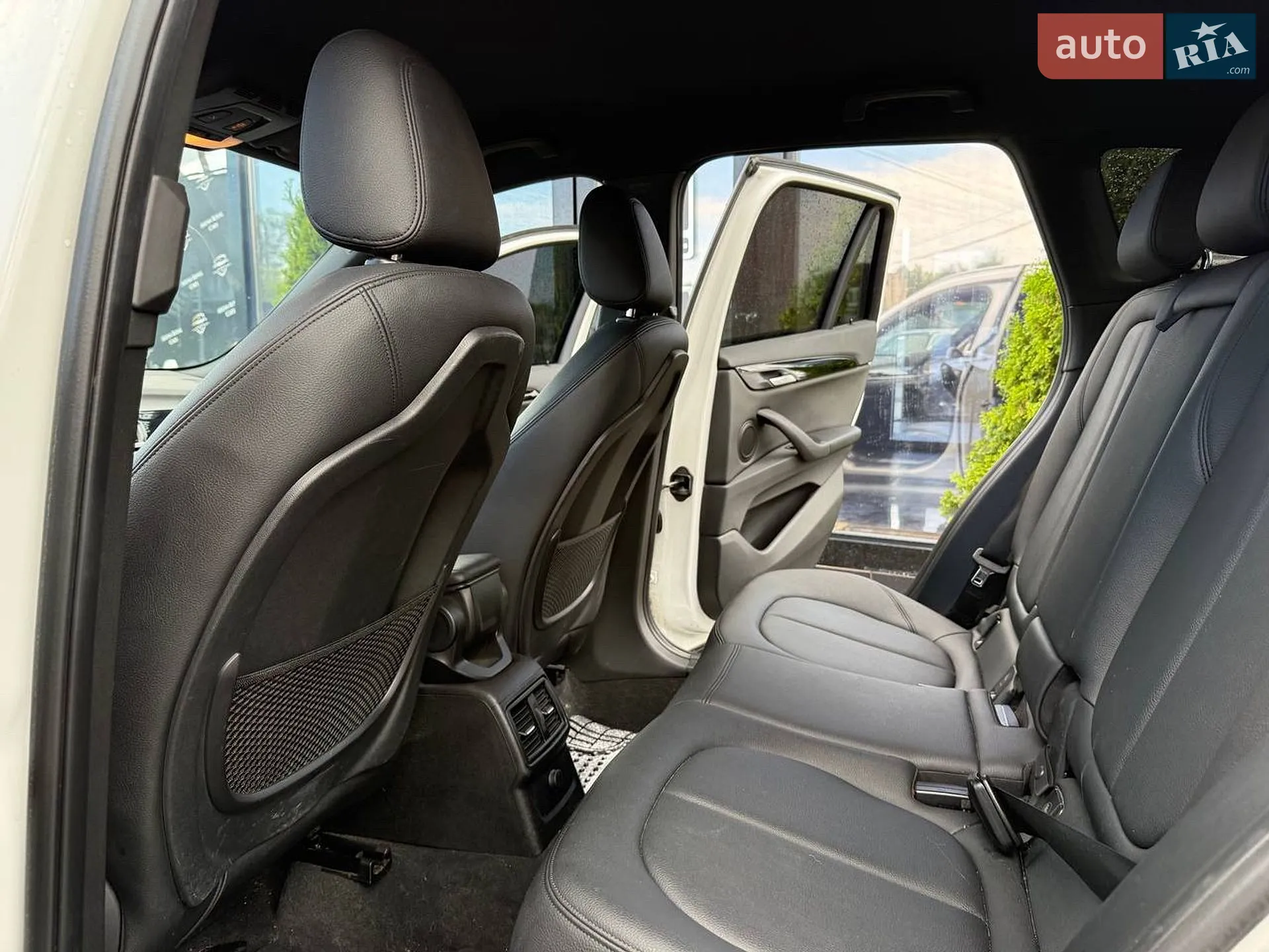 2016 BMW X1 - мініатюра 16