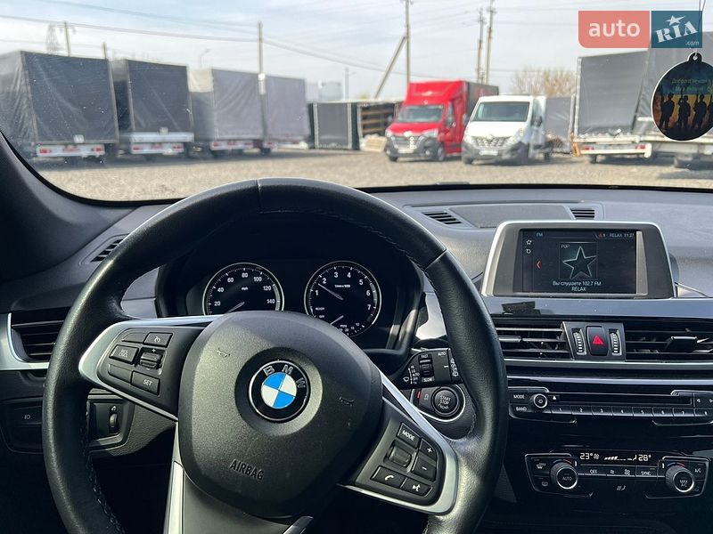 Внедорожник / Кроссовер BMW X1 2018 в Ковеле
