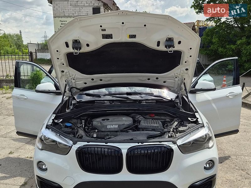 Внедорожник / Кроссовер BMW X1 2018 в Львове