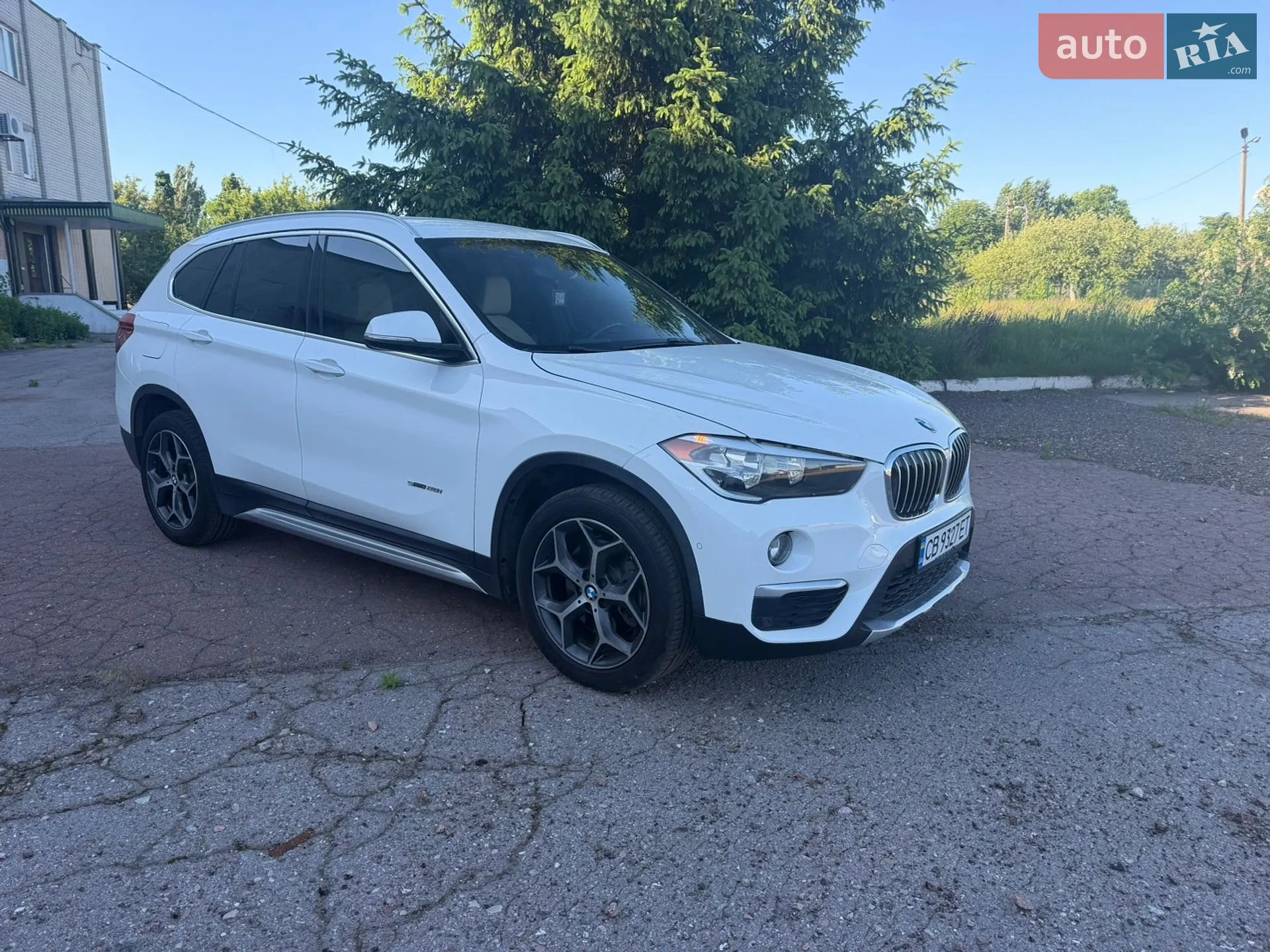 2017 BMW X1 - фото 1