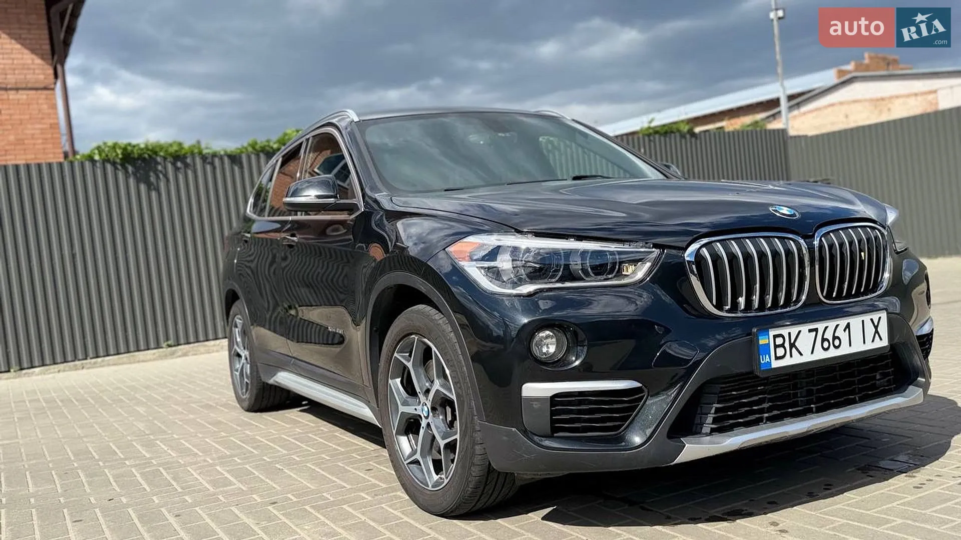 2016 BMW X1 - мініатюра 2