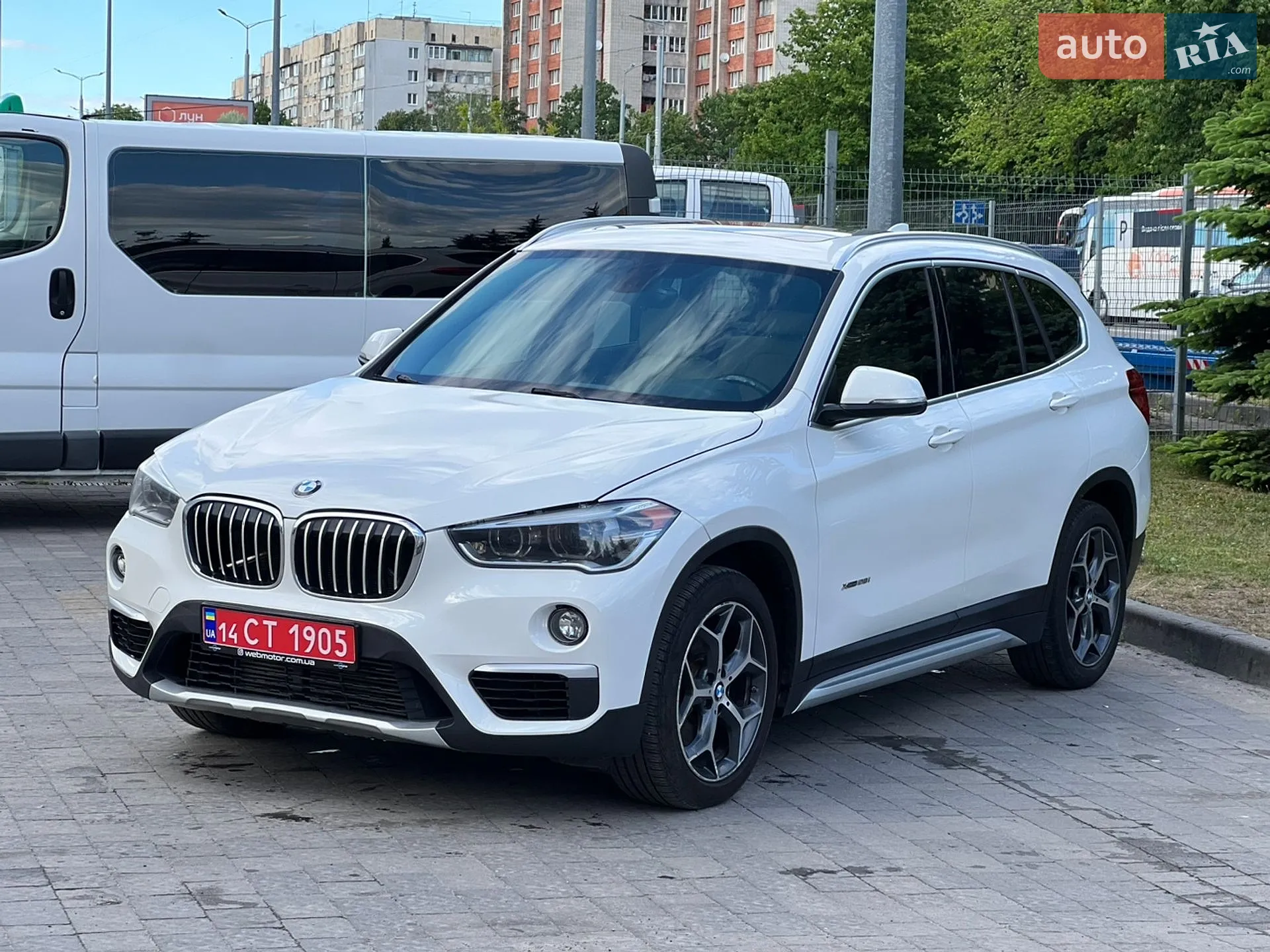 2016 BMW X1 - мініатюра 2