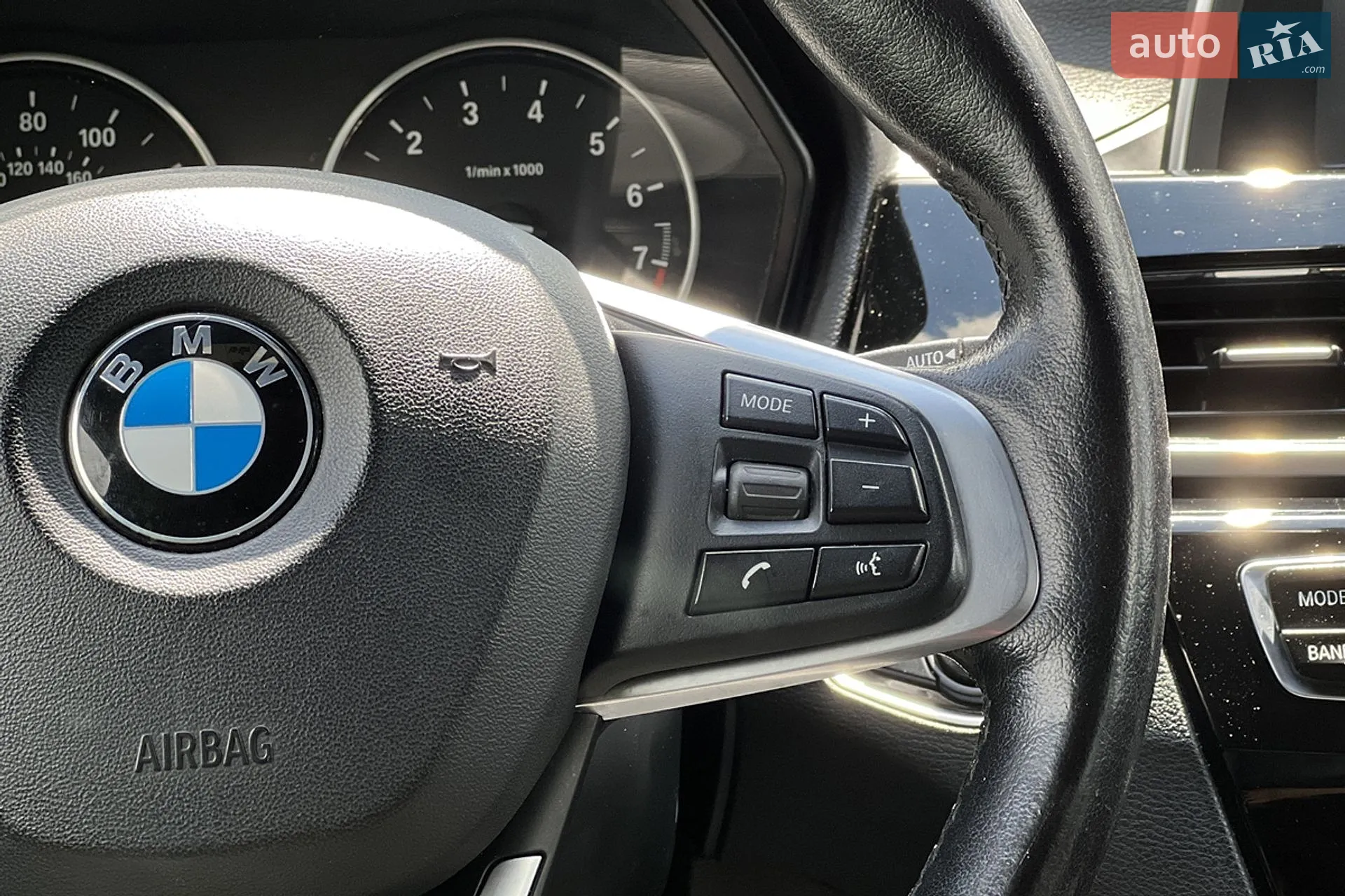 2016 BMW X1 - мініатюра 14