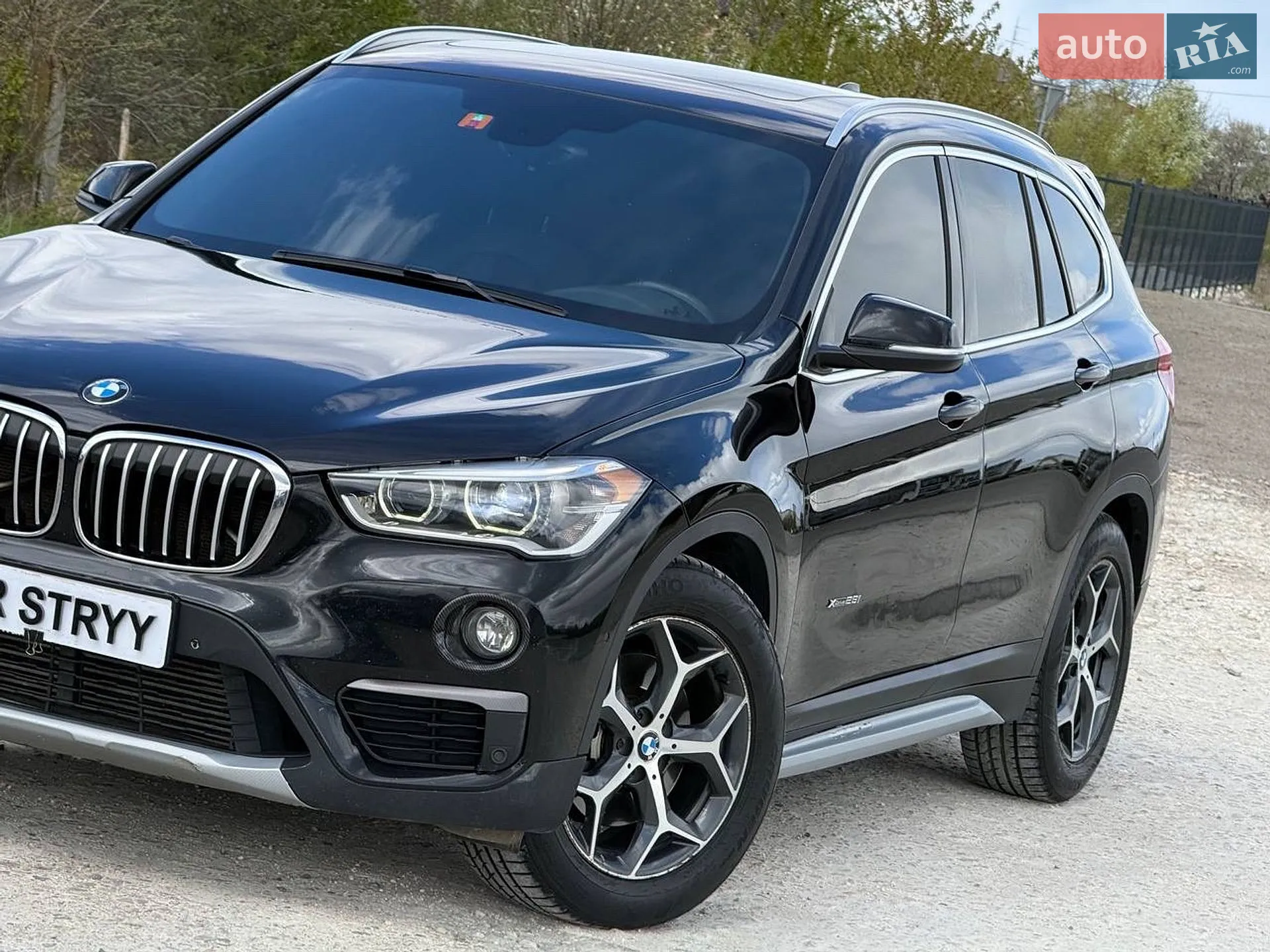 2016 BMW X1 - мініатюра 16