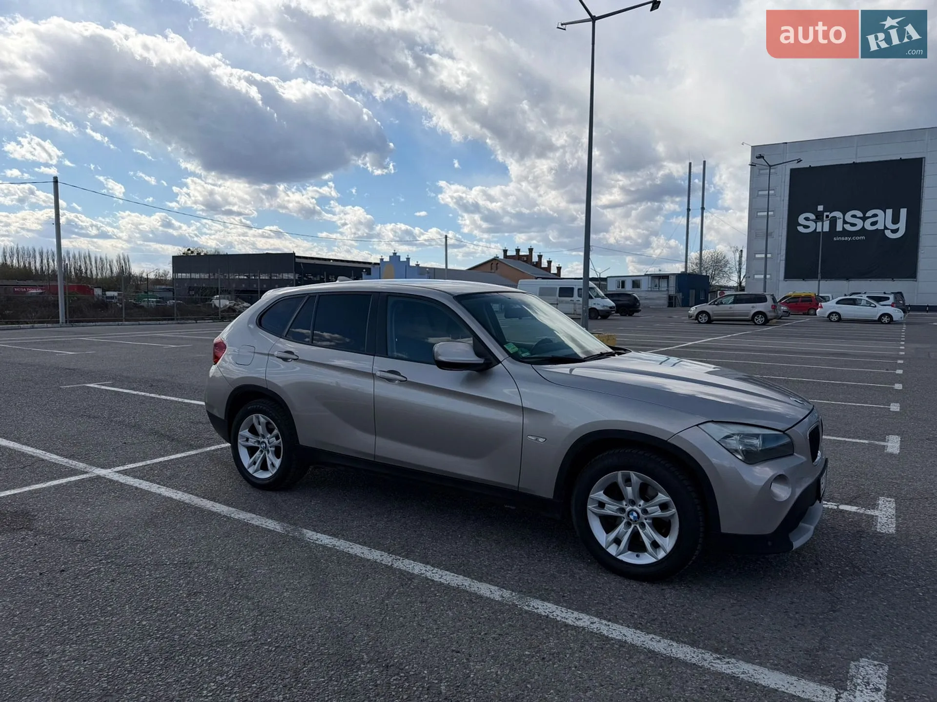 2011 BMW X1 - мініатюра 3