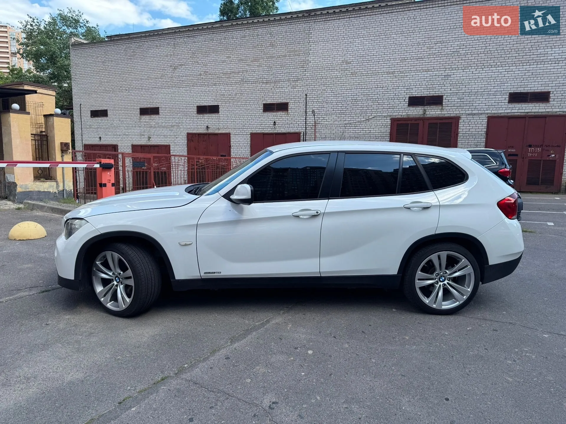 2011 BMW X1 - мініатюра 4