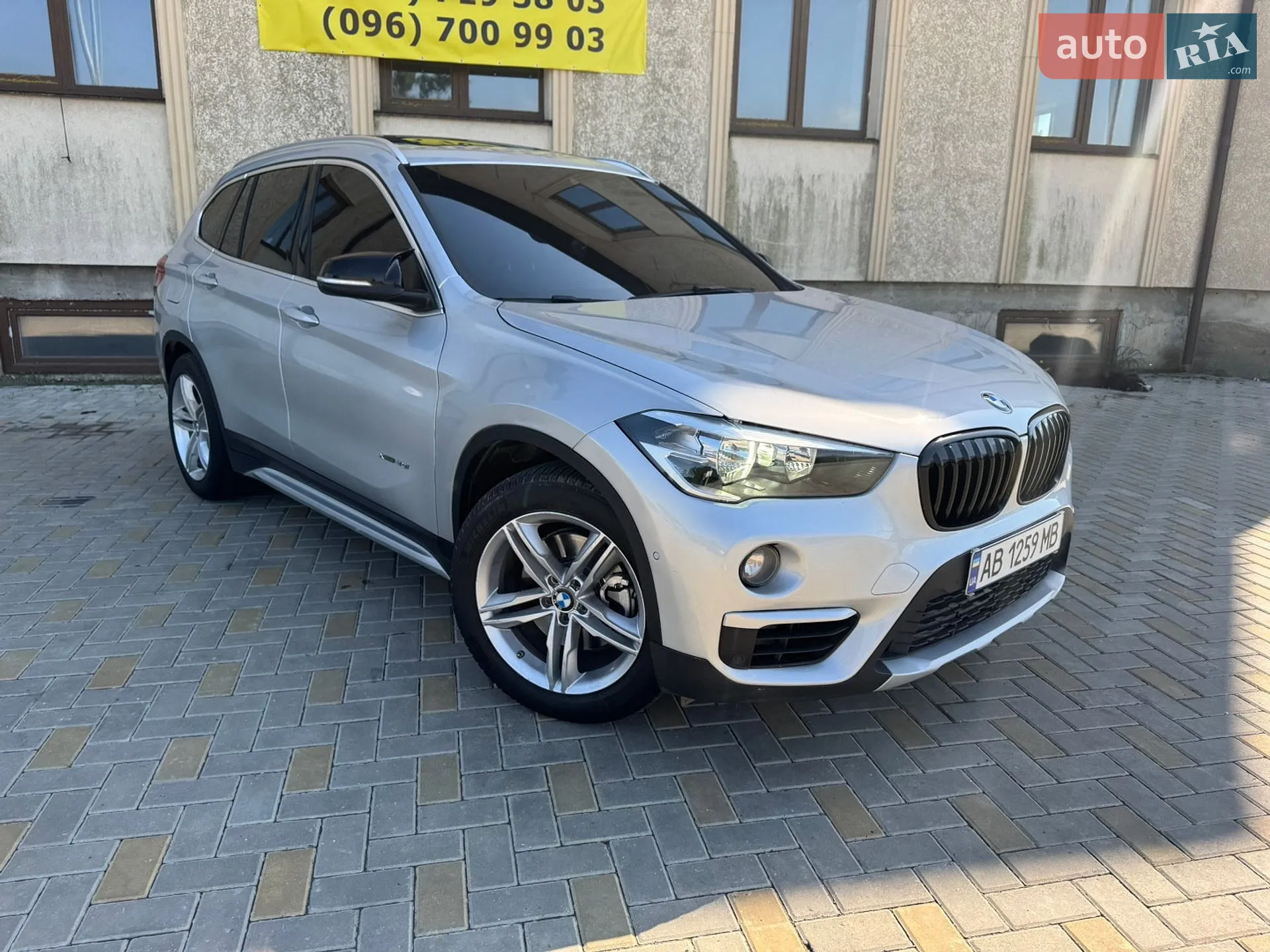 2015 BMW X1 - мініатюра 18
