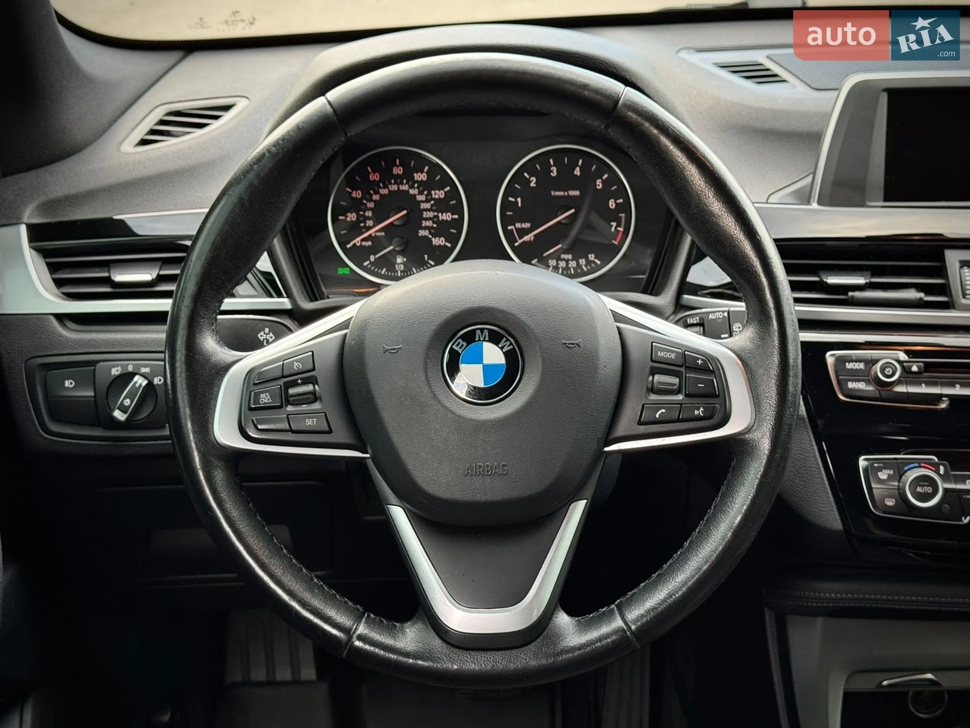 2016 BMW X1 - мініатюра 19