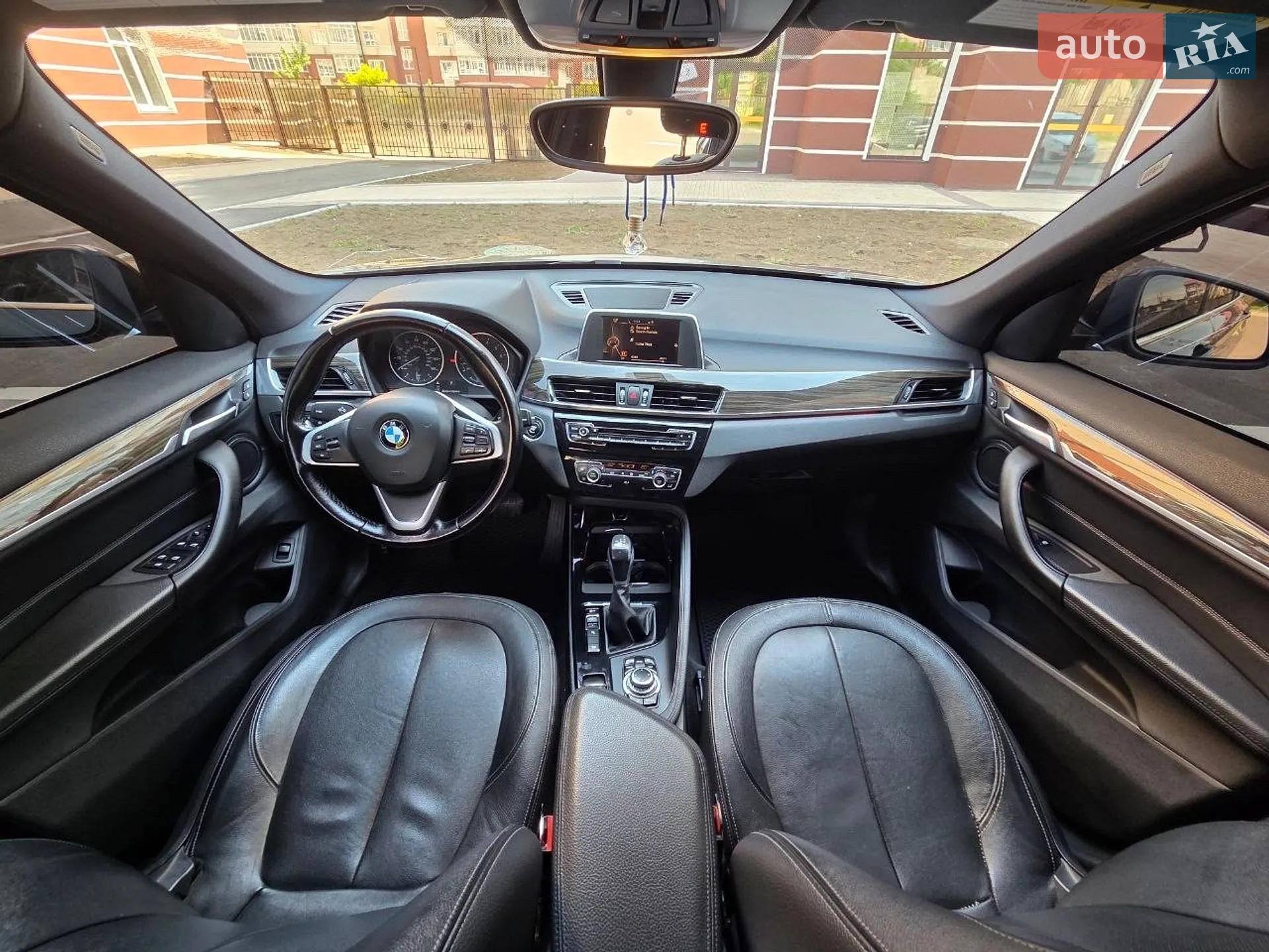 2015 BMW X1 - мініатюра 10