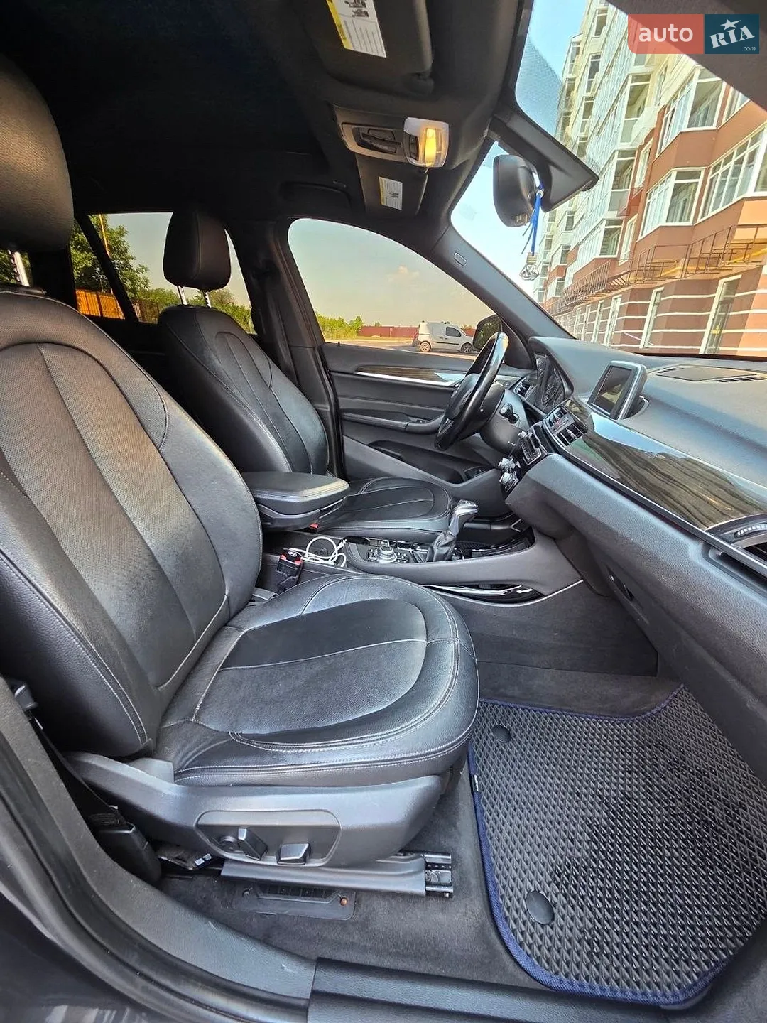 2015 BMW X1 - мініатюра 12