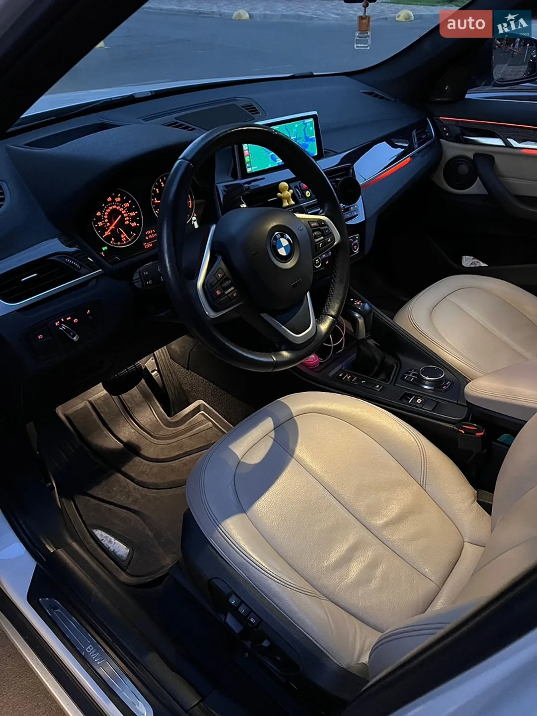 2016 BMW X1 - мініатюра 36