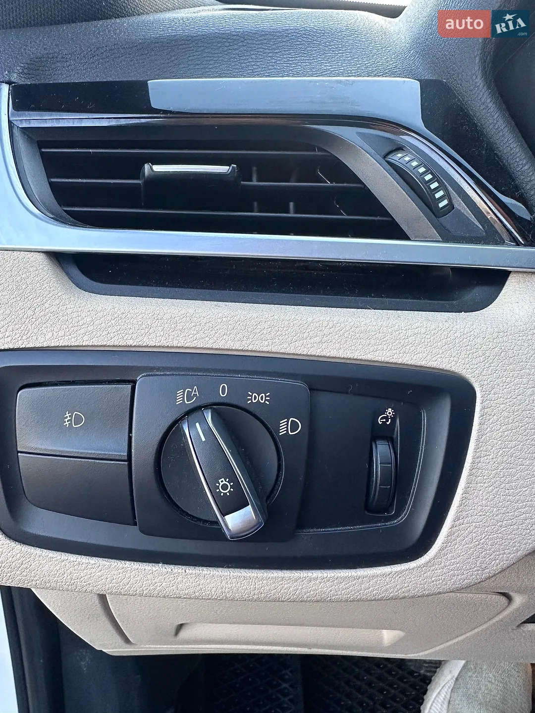 2016 BMW X1 - мініатюра 19