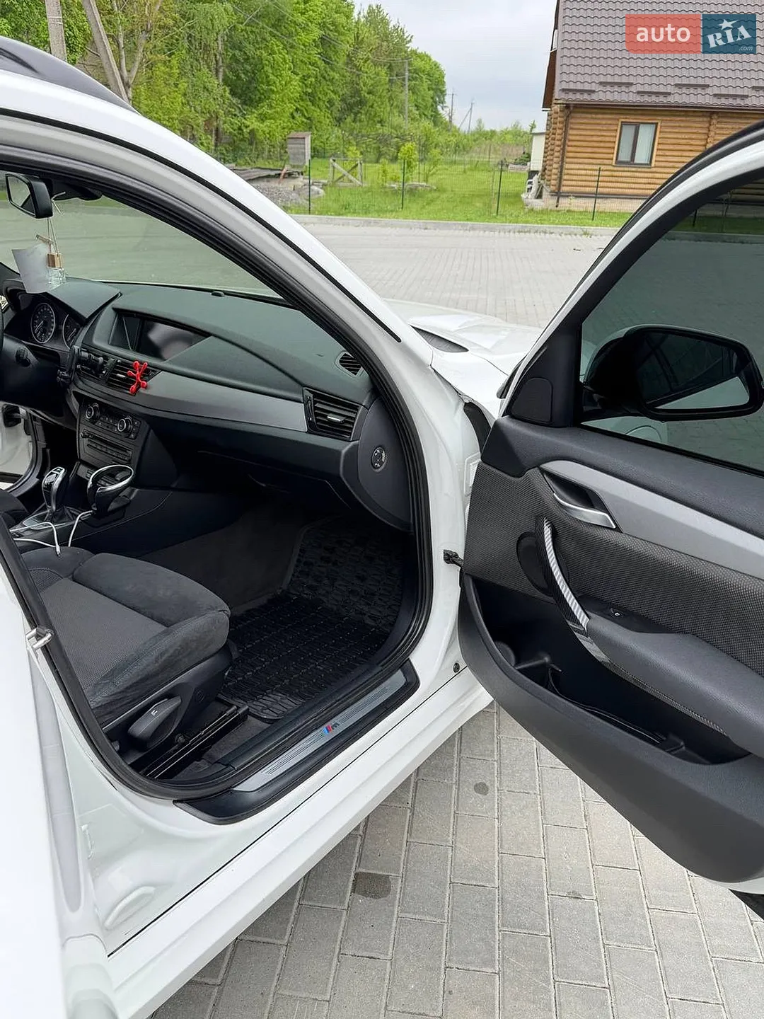 2012 BMW X1 - мініатюра 40