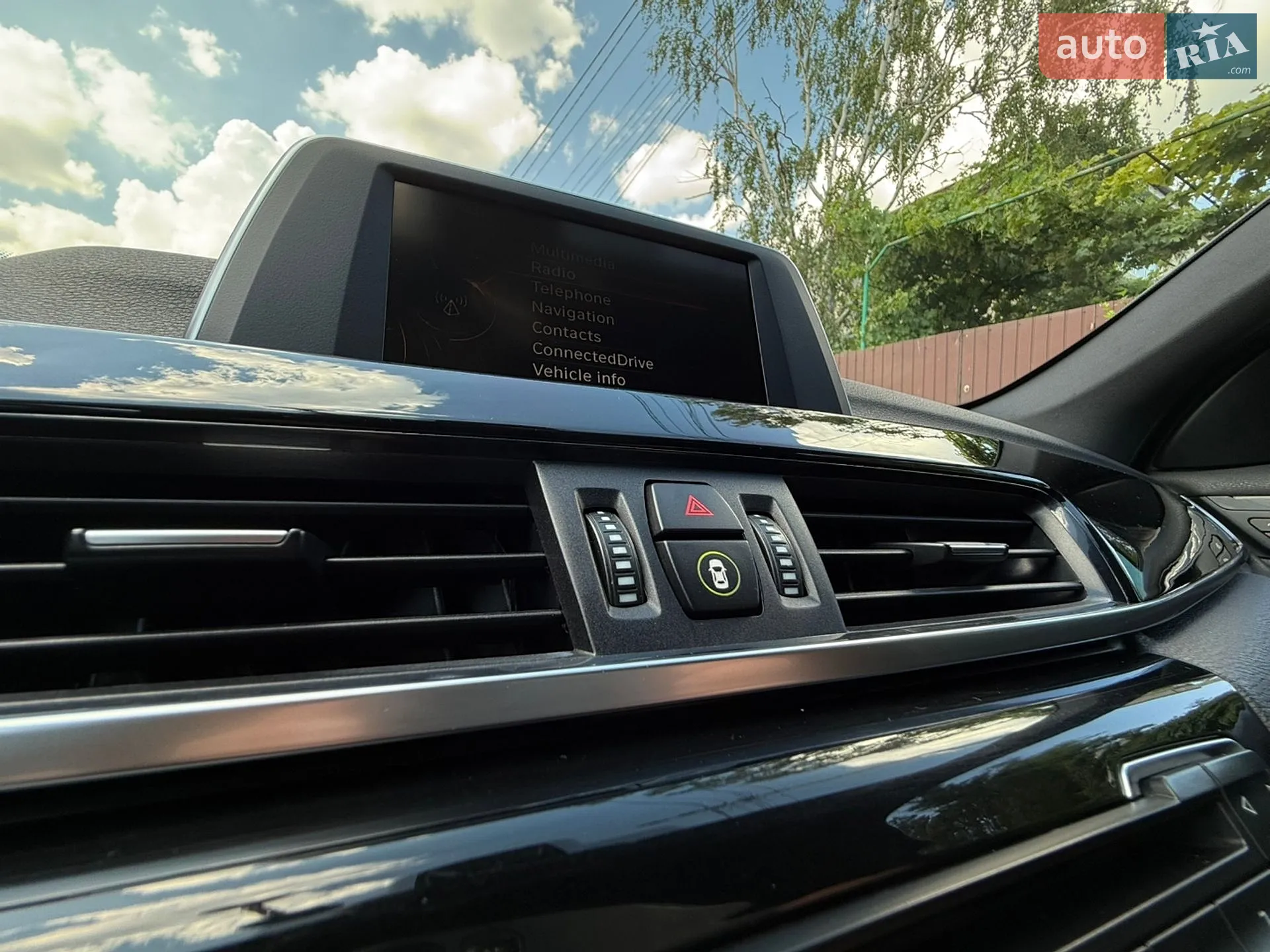 2015 BMW X1 - мініатюра 71