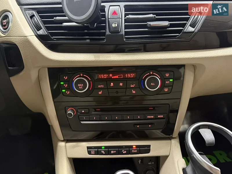 BMW X1 2013 VIN WBAVL1C57EVY14194 фото оголошення 11 з 65