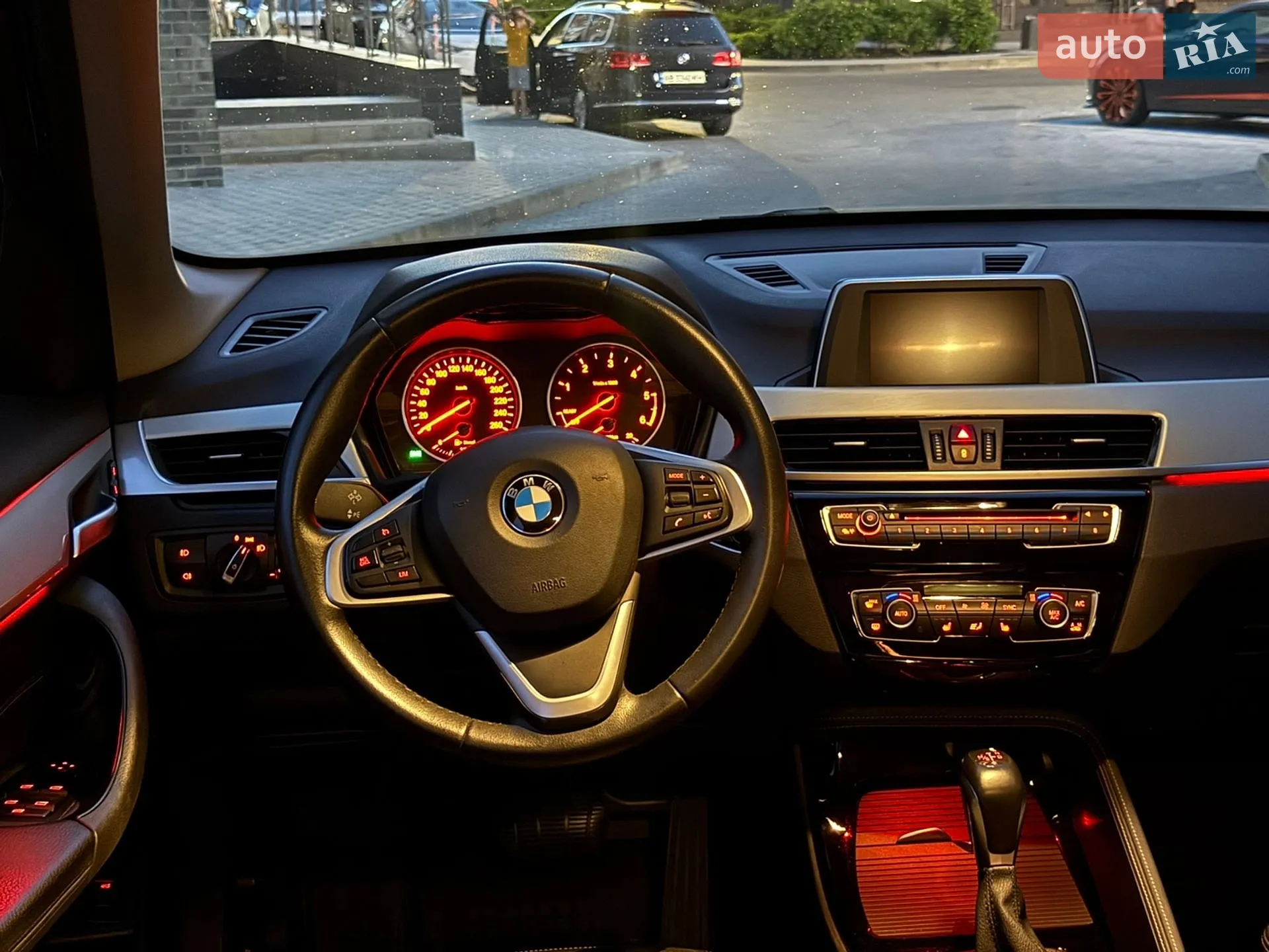 2016 BMW X1 - мініатюра 11
