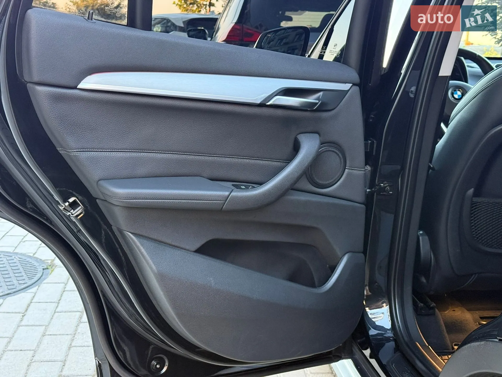 2016 BMW X1 - мініатюра 16