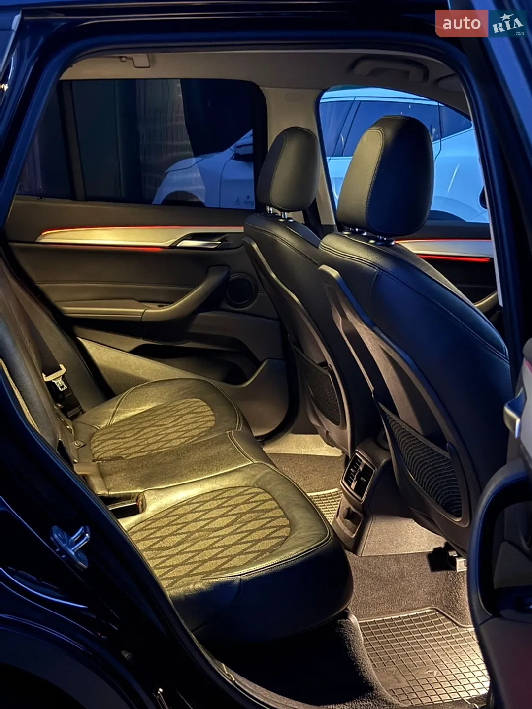 2016 BMW X1 - мініатюра 19