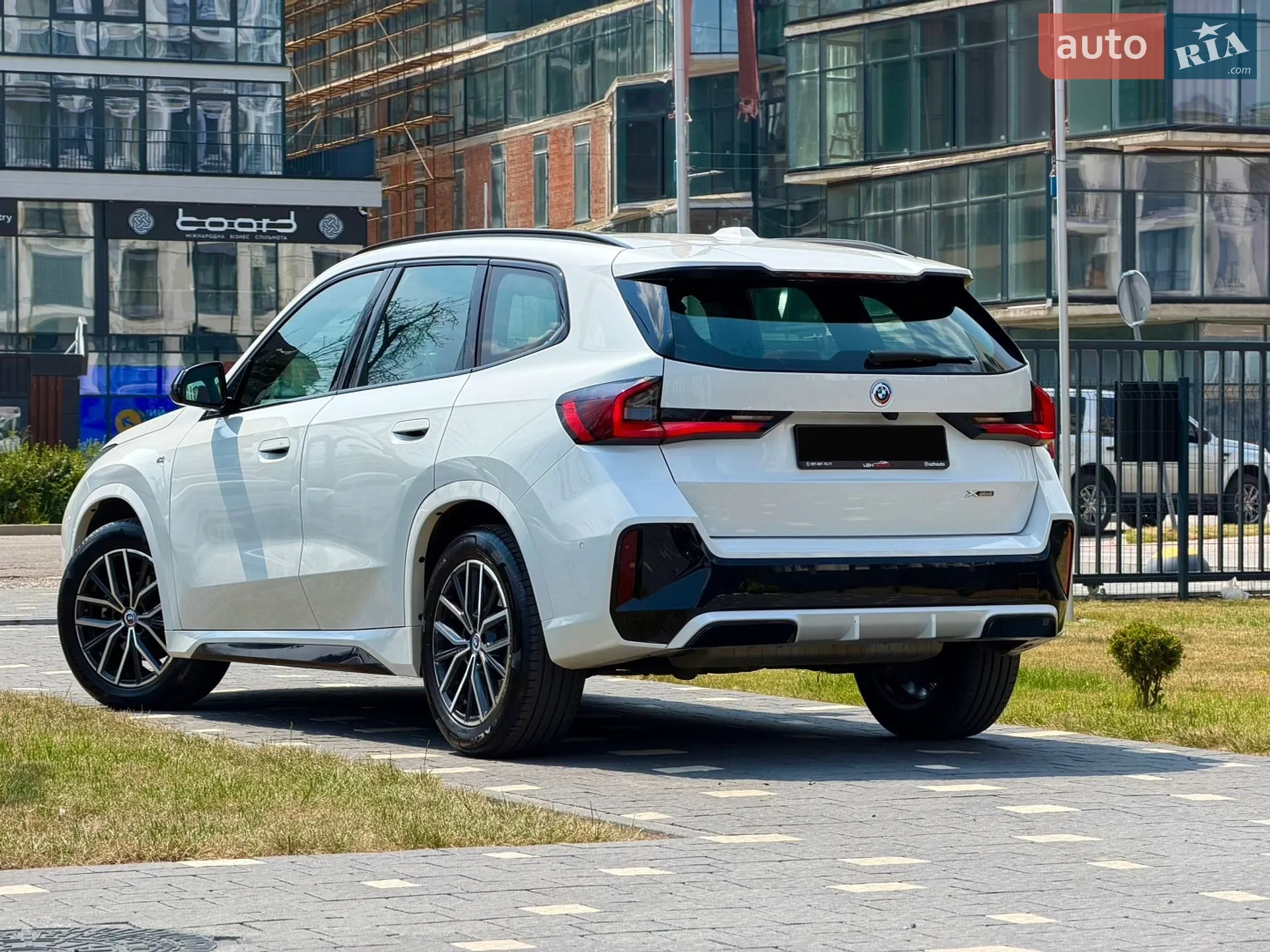 2023 BMW X1 - мініатюра 18