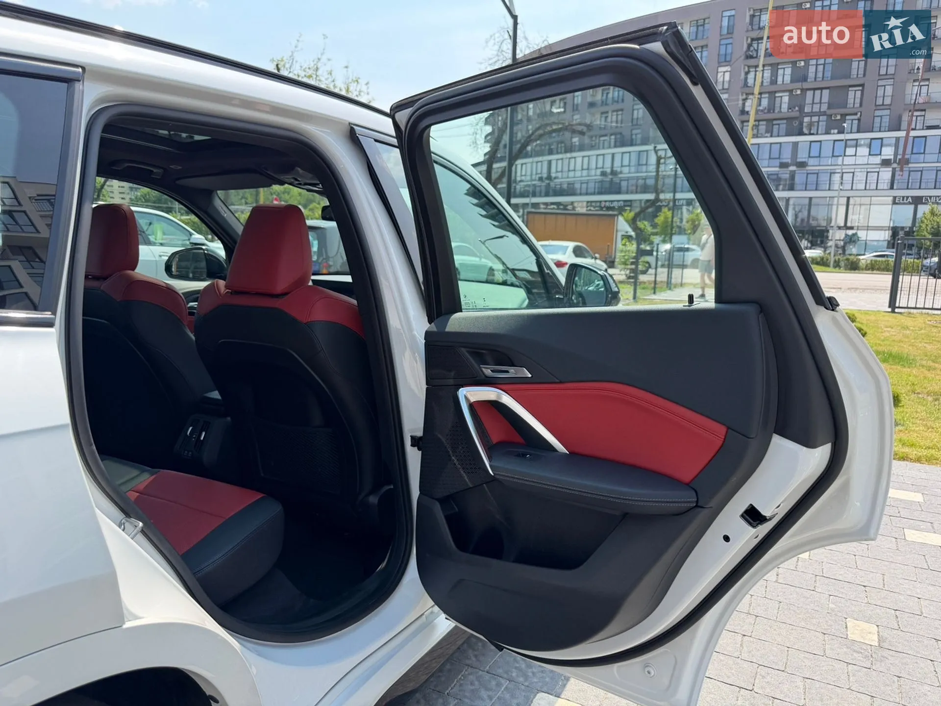 2023 BMW X1 - мініатюра 35