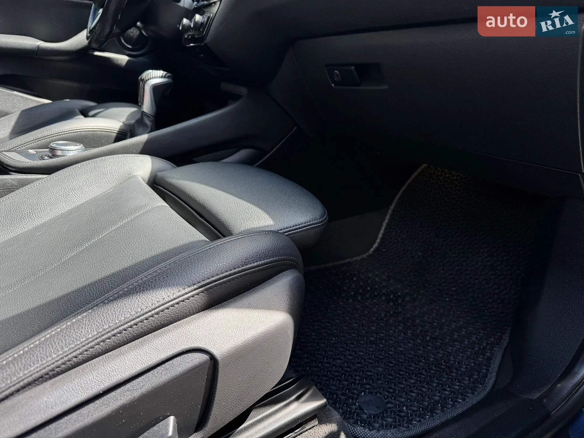 2016 BMW X1 - мініатюра 18