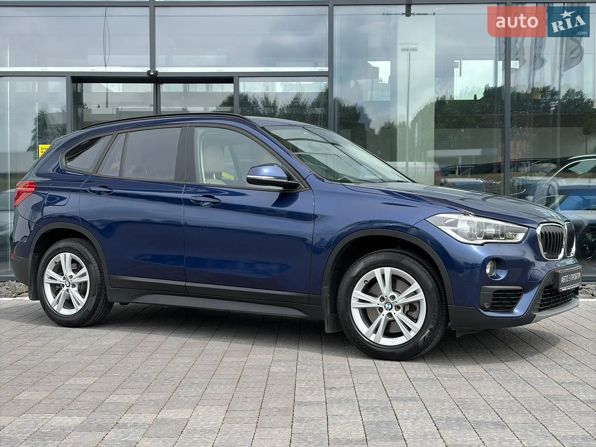 2016 BMW X1 - мініатюра 4