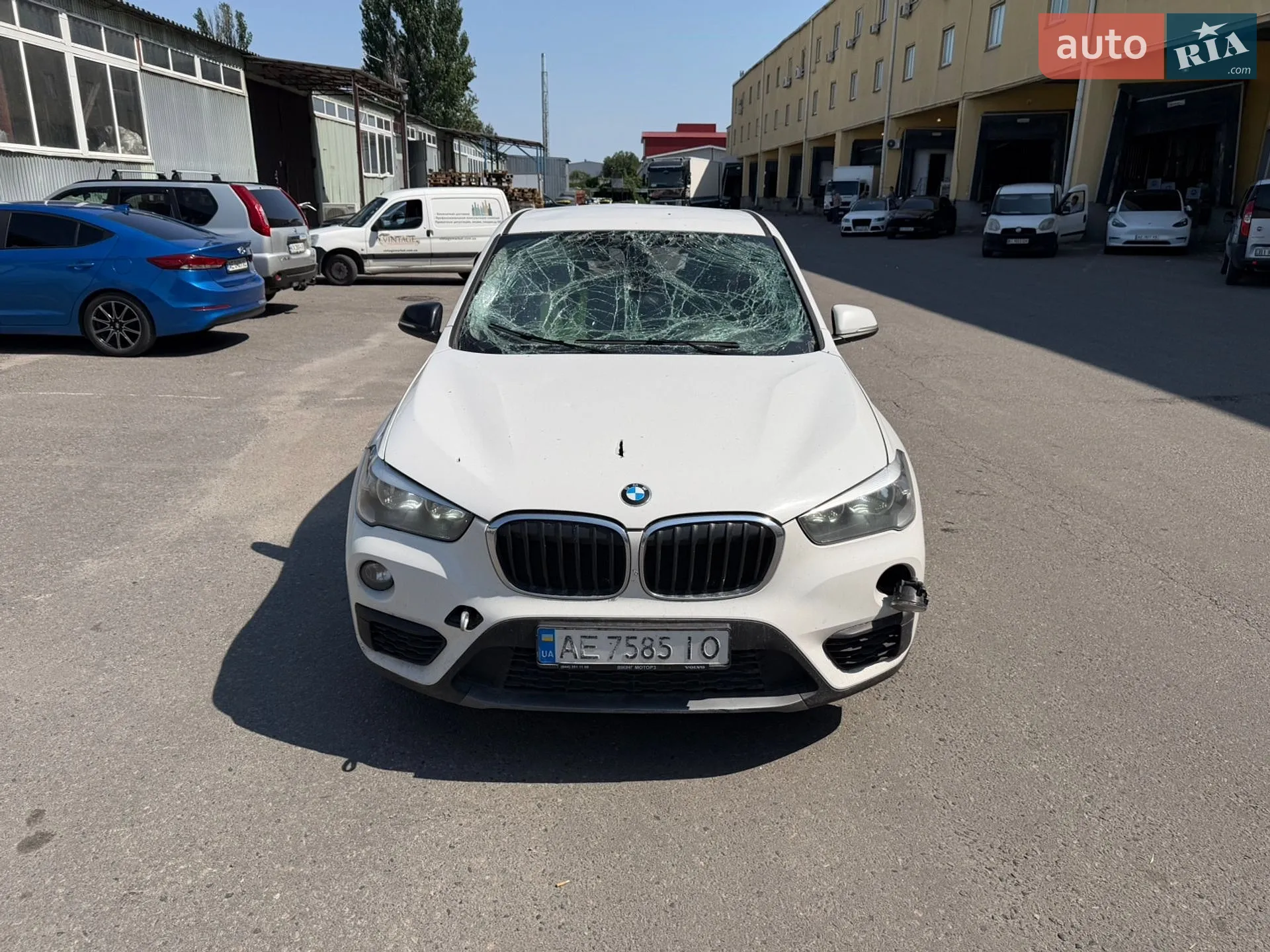 2016 BMW X1 - мініатюра 3