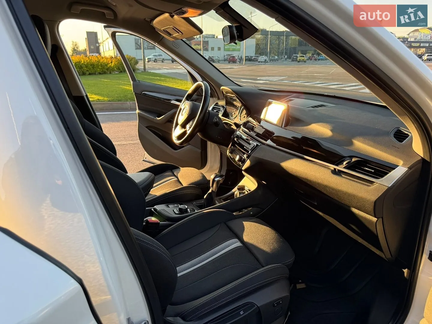 2017 BMW X1 - мініатюра 18