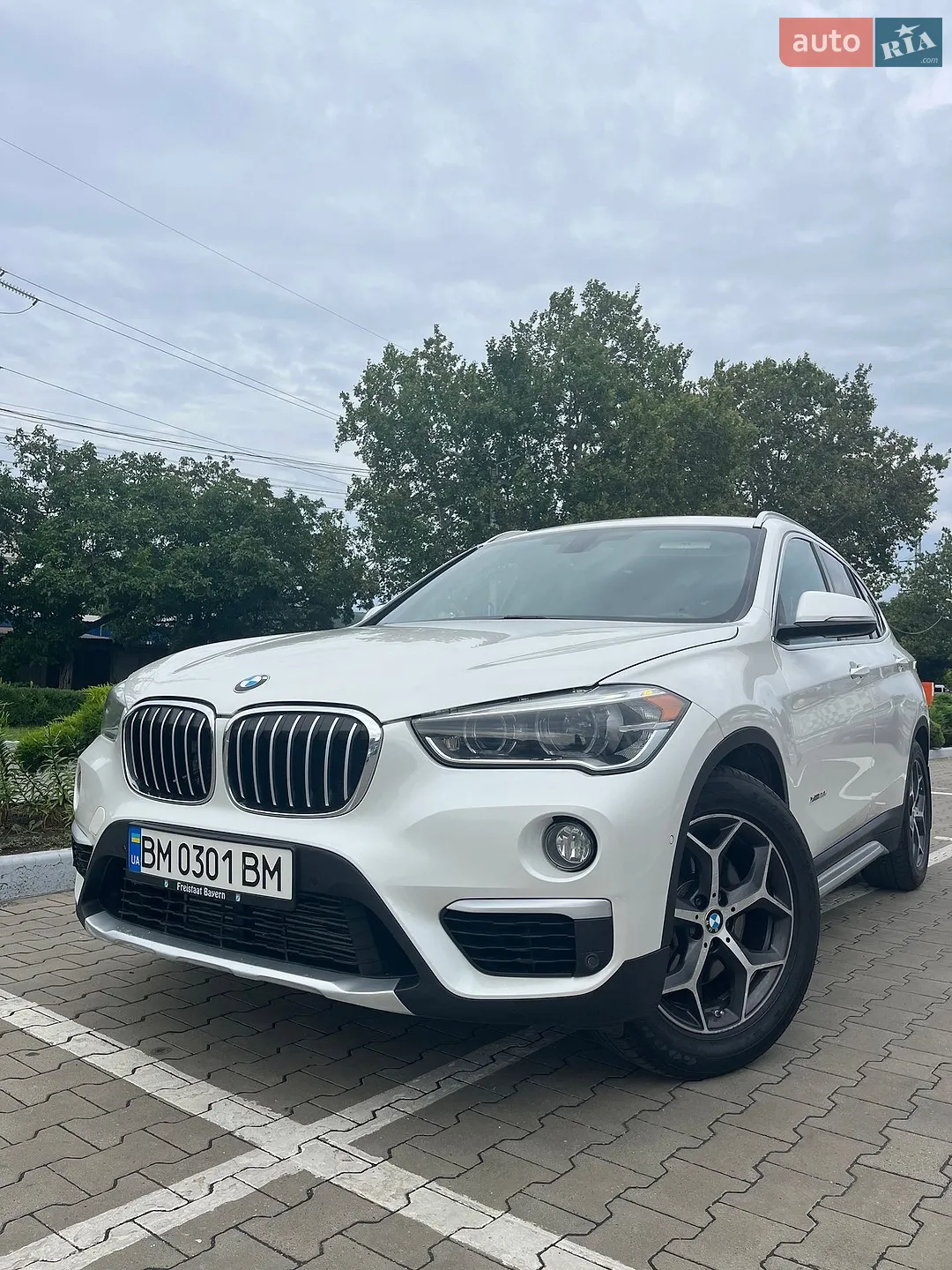 2016 BMW X1 - мініатюра 2