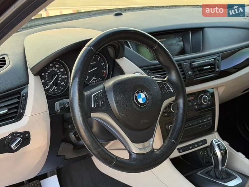 Внедорожник / Кроссовер BMW X1 2013 в Одессе
