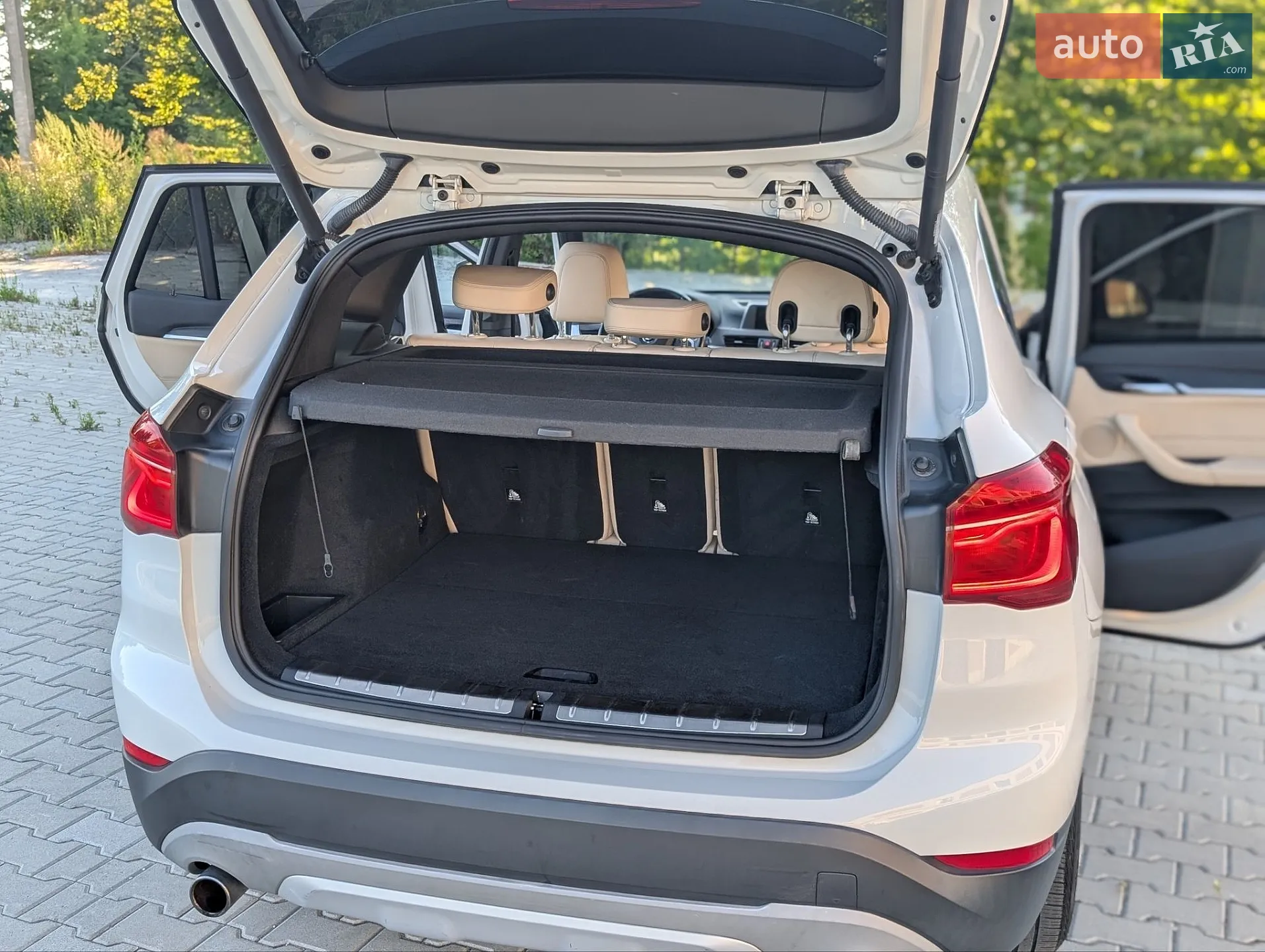 2016 BMW X1 - мініатюра 66
