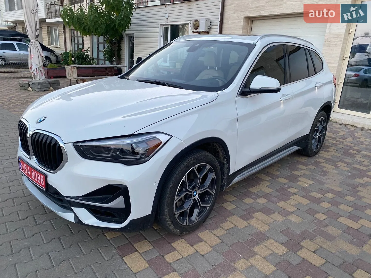 2021 BMW X1 - фото 1