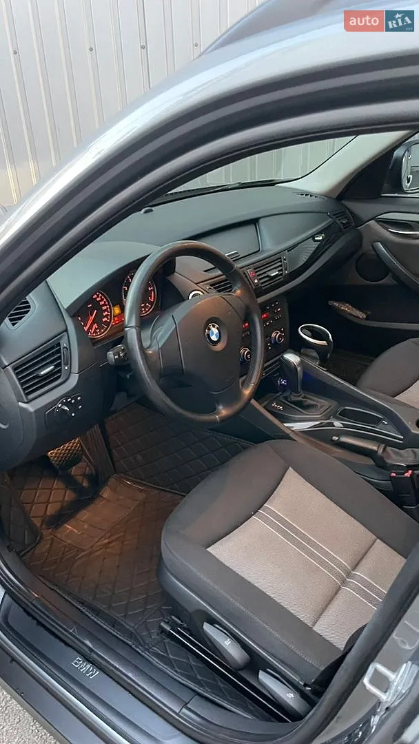 2010 BMW X1 - мініатюра 8