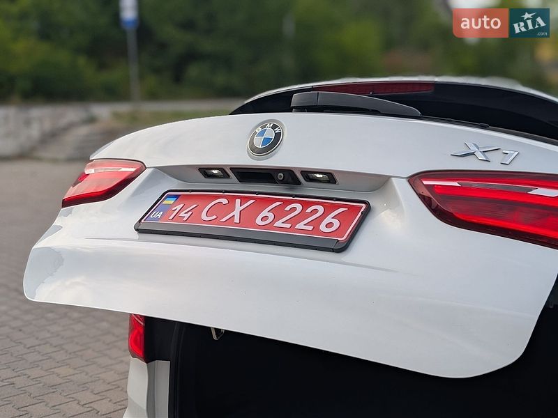 Внедорожник / Кроссовер BMW X1 2017 в Ивано-Франковске