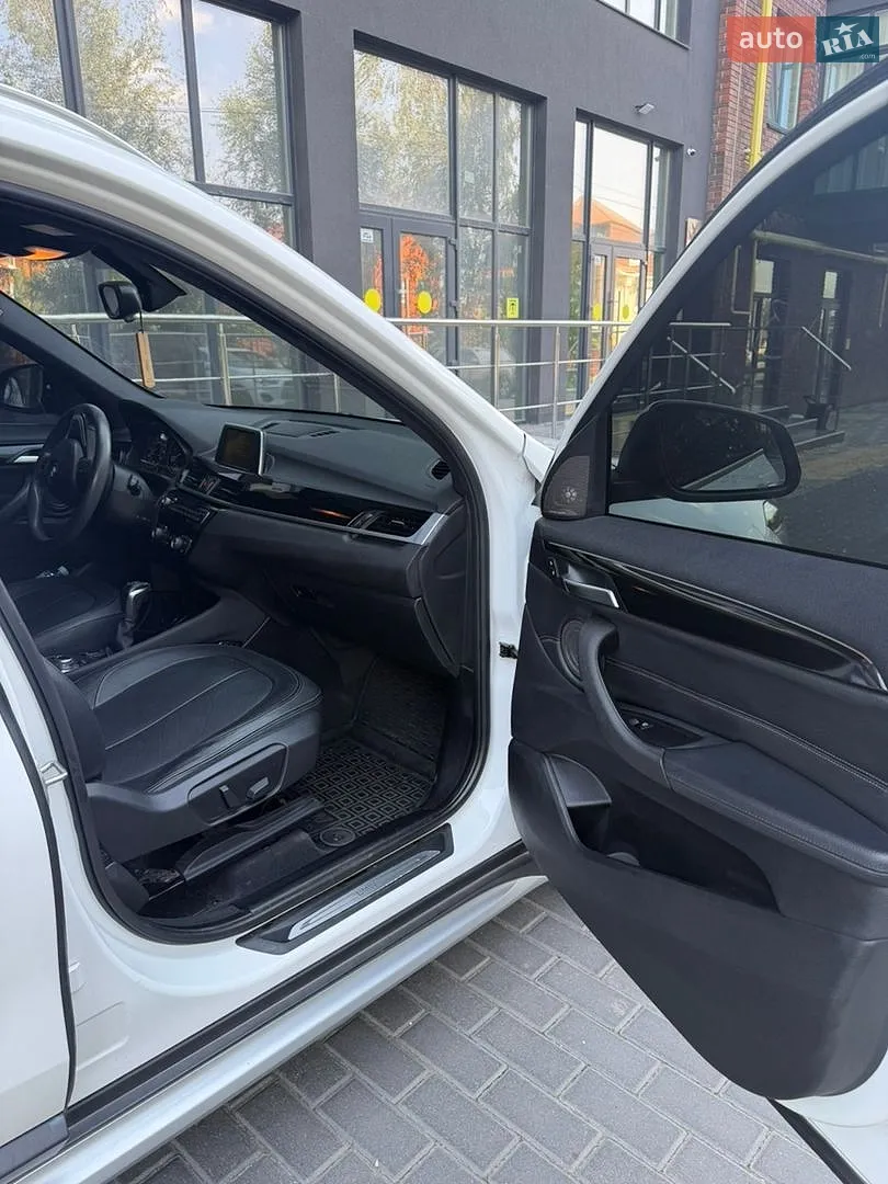2016 BMW X1 - мініатюра 16